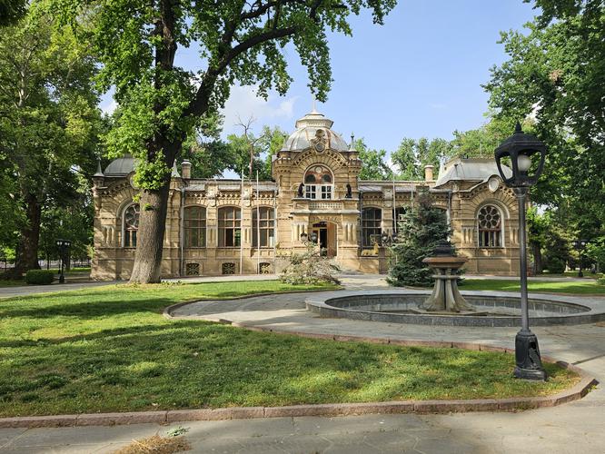 Новый год по-узбекски