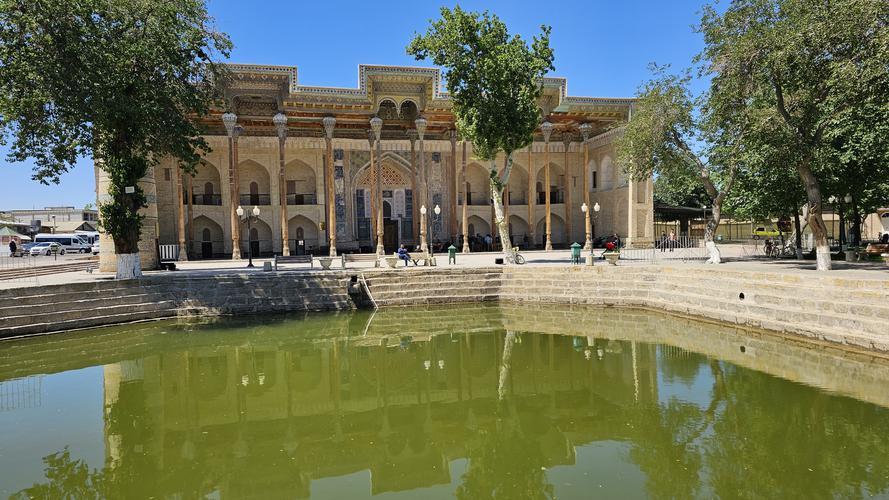 Великие города Узбекистана: волшебство средневековой архитектуры