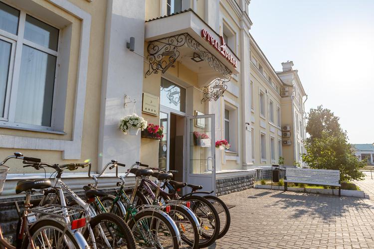 Гостиница Сокол