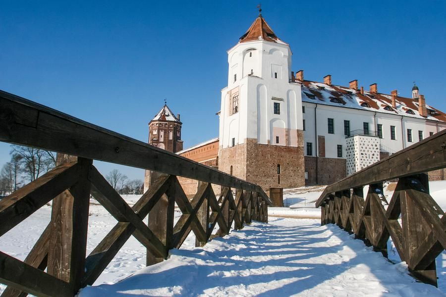 Сердце зимней Беларуси: история, природа и новогоднее настроение