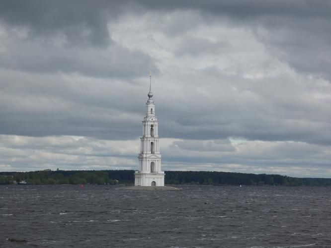 Автобус| Волжское лето в провинции