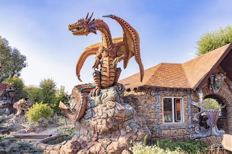 Герои эпохи: путешествие по героической поэме