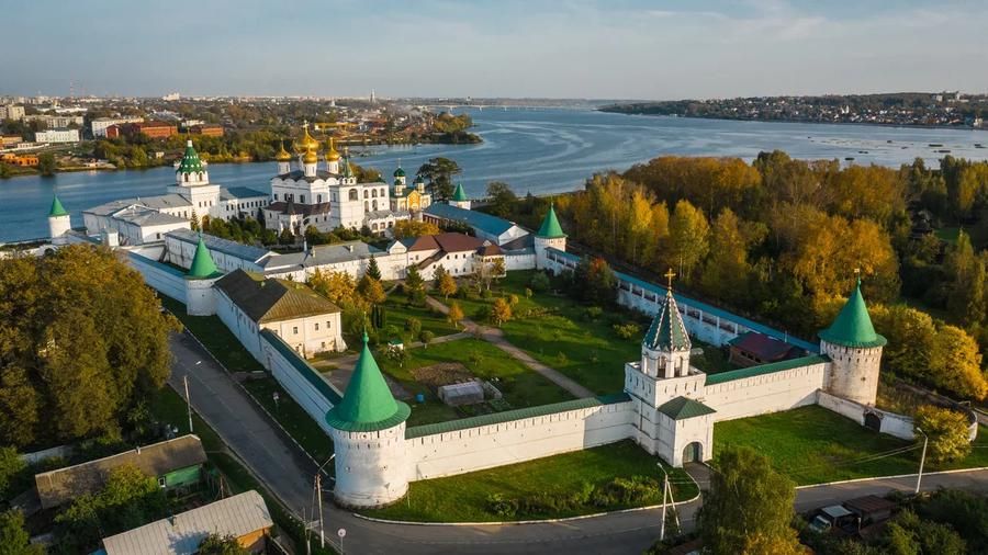 Автобус| Золотое наследие: путешествие по древним городам