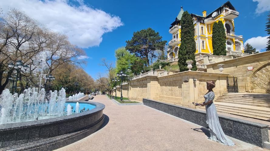 Это Кавказ — горы, дух, огонь