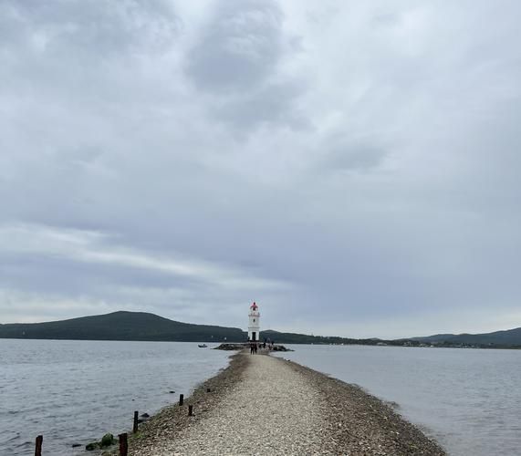 От моста до маяка: где архитектура дышит морем