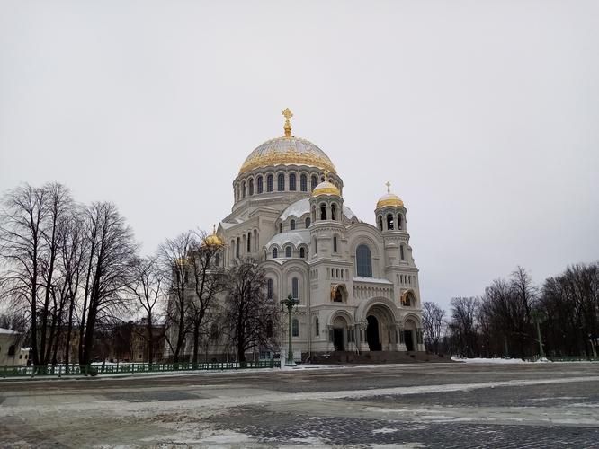 Петербург встречает Новый год: сказка, музыка и шампанское 6 дней